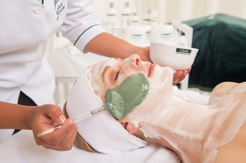 facial peels at berlin kosmetik362069786